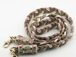 Cordon Rêve Bohème Ambrée tressé kaki et rose avec détails brodés et mousquetons dorés