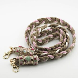 Cordon Rêve Bohème Ambrée tressé kaki et rose avec détails brodés et mousquetons dorés