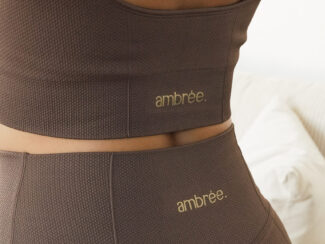 Ne-1676 alt : Brassière Glow Club – Taupe Texture | ambrée. vue de dos